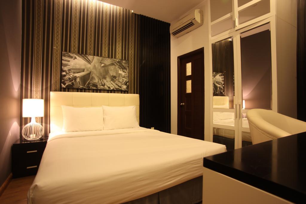 Aha Friday Hotel Le Hong Phong Хошимин Номер фото